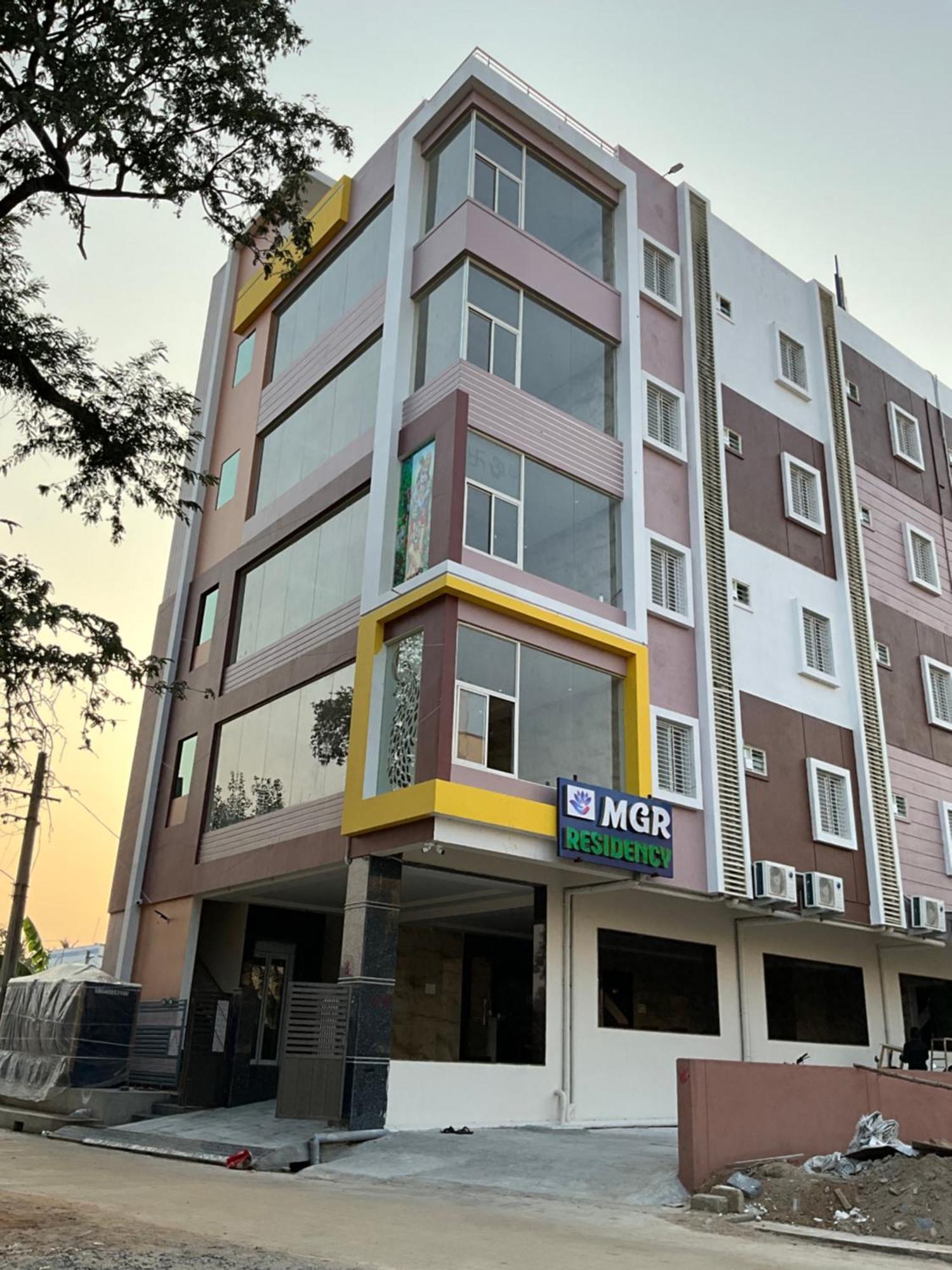 Villa Mgr Residency Srikalahasti Esterno foto